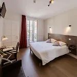 Szálloda Logis - Le Petit Bellon 3*