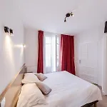 Szálloda Logis - Le Petit Bellon 3*