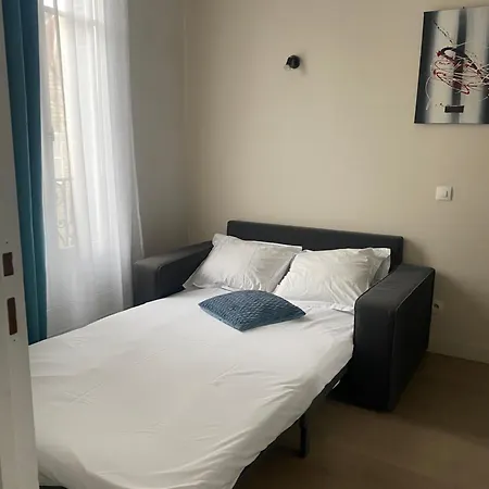 فندق Logis - Le Petit Bellon