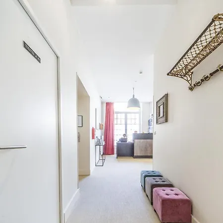 فندق Logis - Le Petit Bellon سونلي