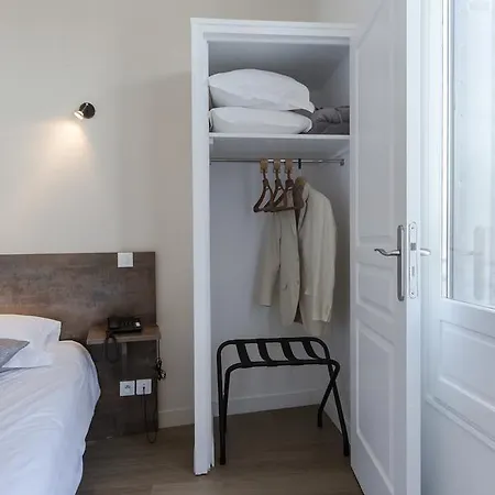 Logis - Le Petit Bellon Hotel
