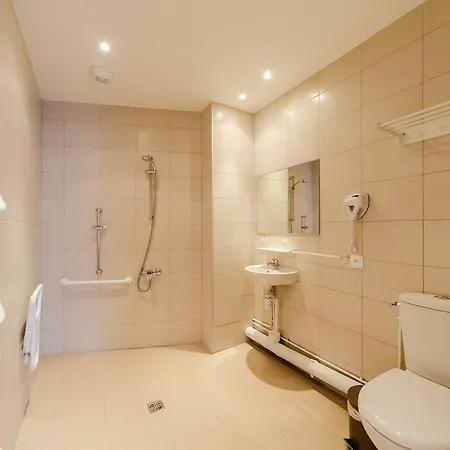 Logis - Le Petit Bellon سونلي