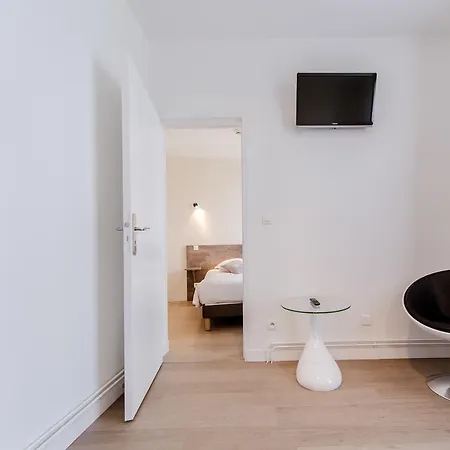 Logis - Le Petit Bellon 3* Senlis (Oise)