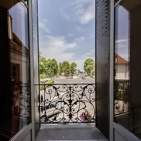 Logis - Le Petit Bellon 3*