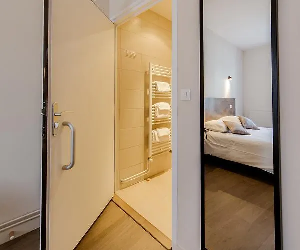 Logis - Le Petit Bellon 3*